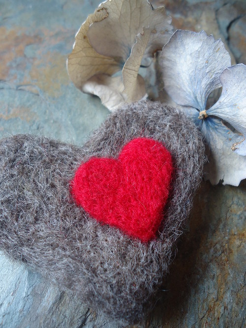 Brož "Loving" AKCE — foto 2