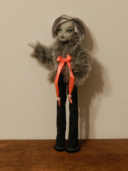 Kožíšek pro Monster high — foto 2