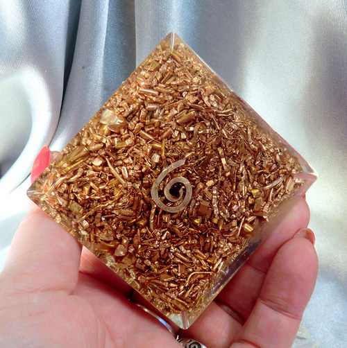 Orgonit Pyramida velká (5) Zesílená / Sodalit — foto 3