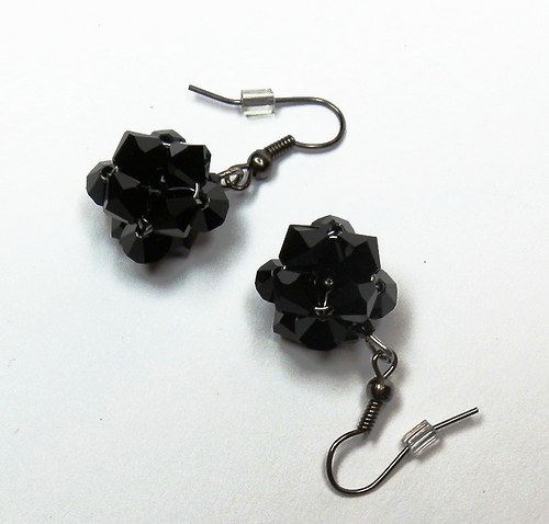 Černé kuličky Swarovski (166) — foto 4
