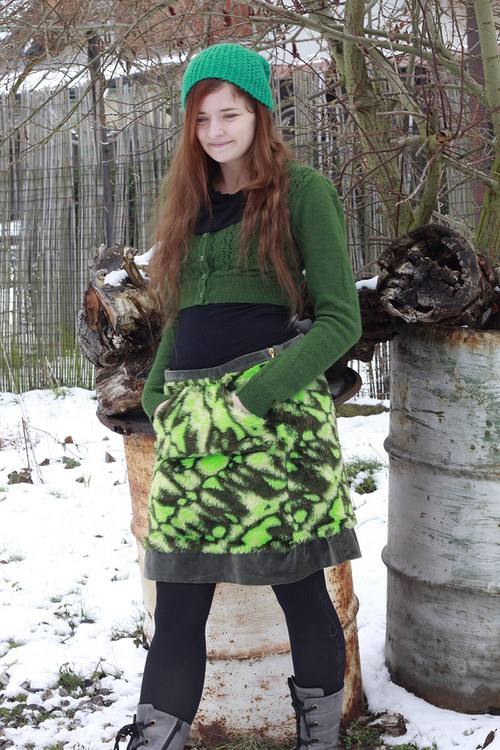 Sukně chlupatice — foto 2