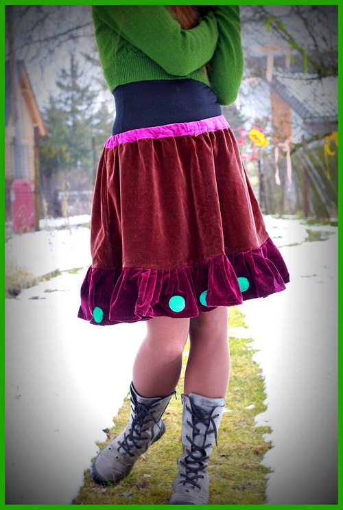 Sametka s retro puntíky — foto 2