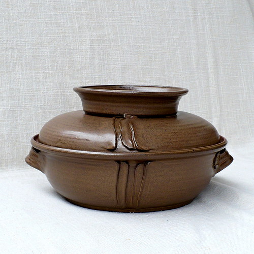 Zapékací mísa hnědá 23cm — foto 2