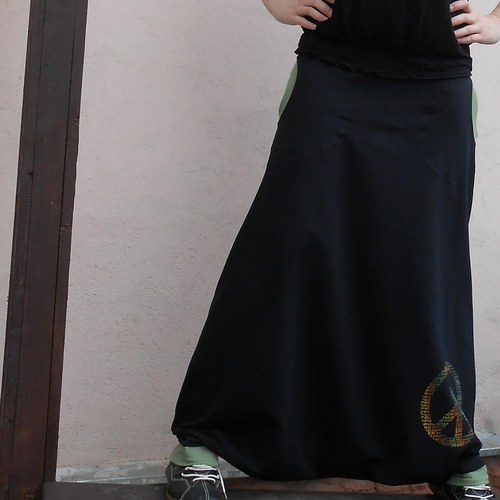 Kalhoty či sukně... hippie — foto 3