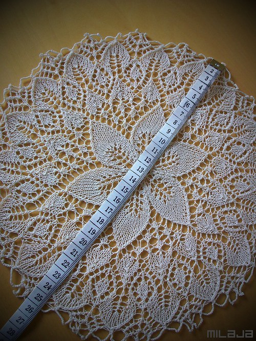 Pletená dečka ∅ 25cm č.2 — foto 3