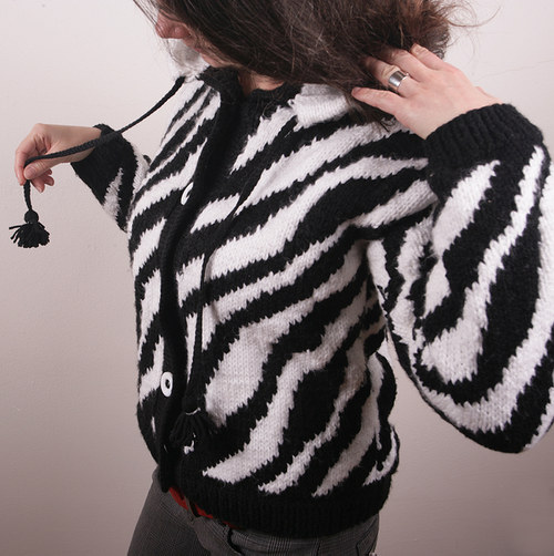 Svetr Zebra — foto 2