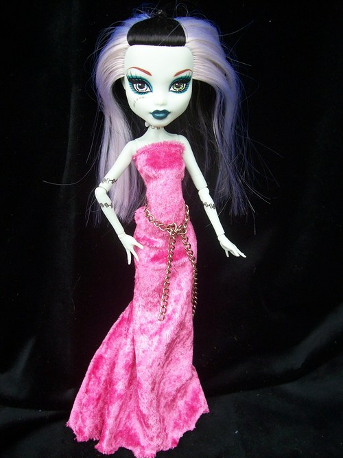 Růžové pro Monster High — foto 2