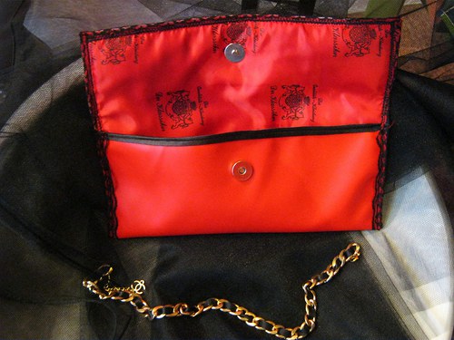 RED CLUTCH /k2 šatom zdarma// — foto 2