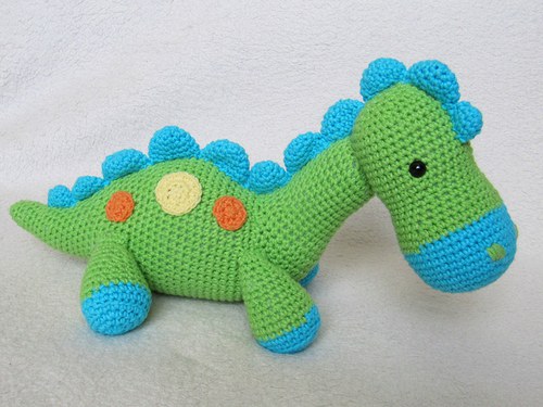 Háčkovaný dinosaurus Dino - návod — foto 3