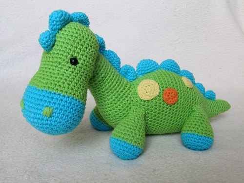 Háčkovaný dinosaurus Dino - návod — foto 5