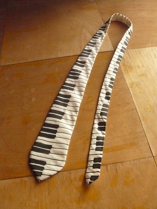 Hedvábná Kravata - Piano — foto 3