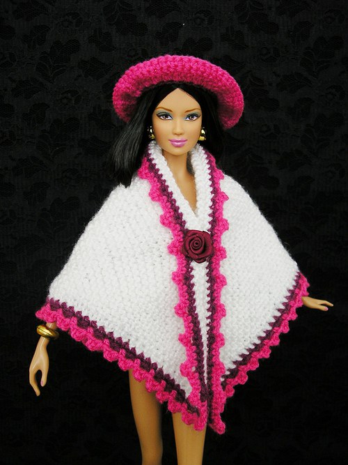 Bílý pléd s kloboukem pro Barbie — foto 4