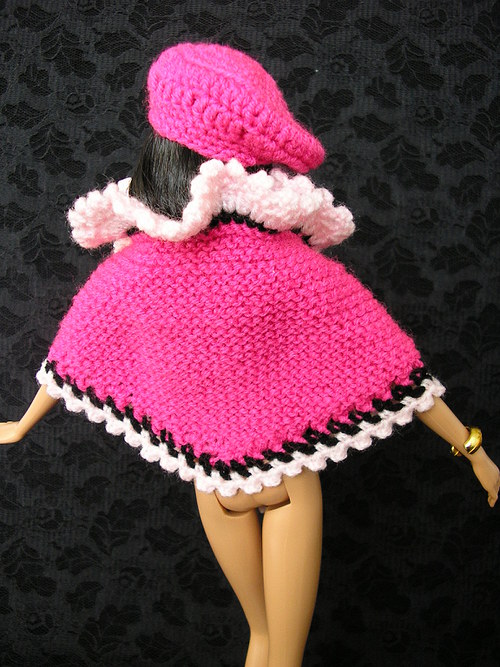 SLEVA Růžový pléd s baretem pro Barbie — foto 4
