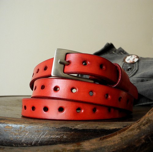 Dírky (úzký opasek) — foto 3