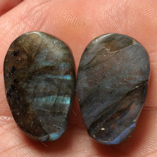 Labradorit- CABOCHON- lebky-pár — foto 2