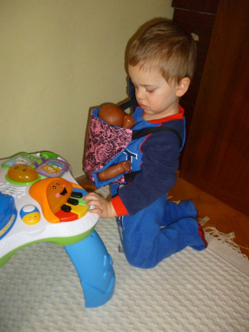 Ergonomické nosítko pro panenky — foto 3