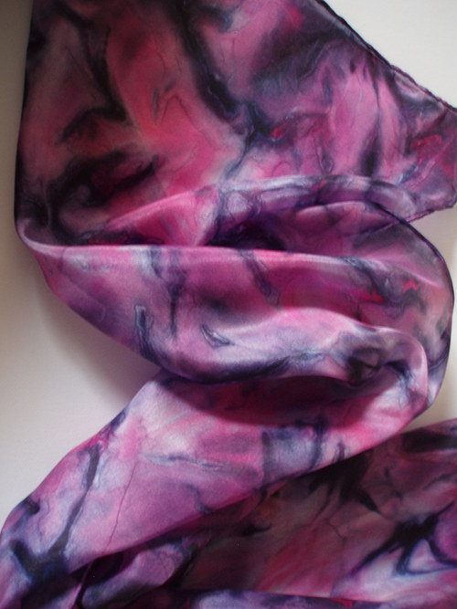 Hedvábná šála Cosmic Pink — foto 4