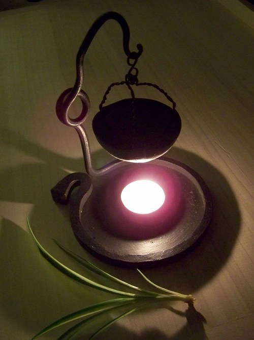 Kovaná aromalampa — foto 3