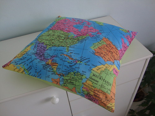 Polštářek - mapa světa — foto 3