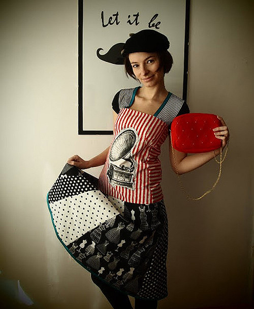Šaty Dressform — foto 2