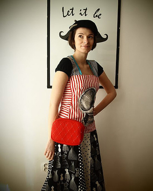 Šaty Dressform — foto 3