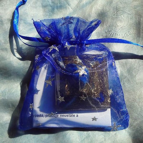 Pyramida orgonitová s lapisem lazuli a zlatem — foto 5