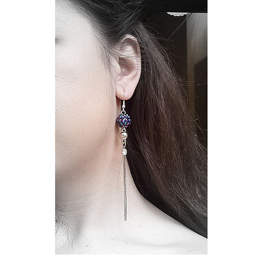 Dlouhé elegantní náušnice — foto 3