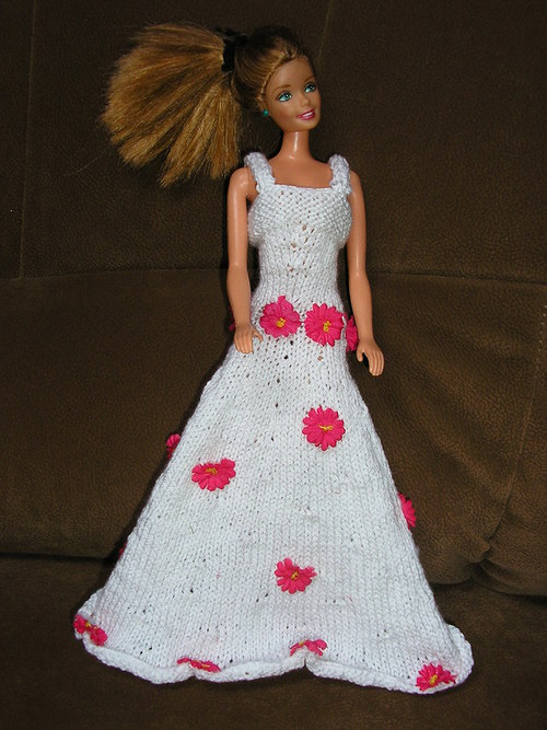Šaty pro Barbie — foto 2