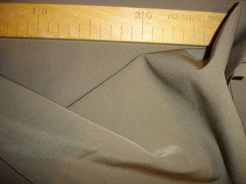 Khaki elastická kostýmovka 2m — foto 2