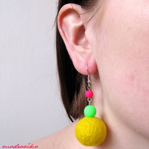 Funky neonové (antialerg. háček) — foto 3