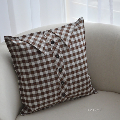 Polštář Košiláček (hnědá kostka I) — foto 3
