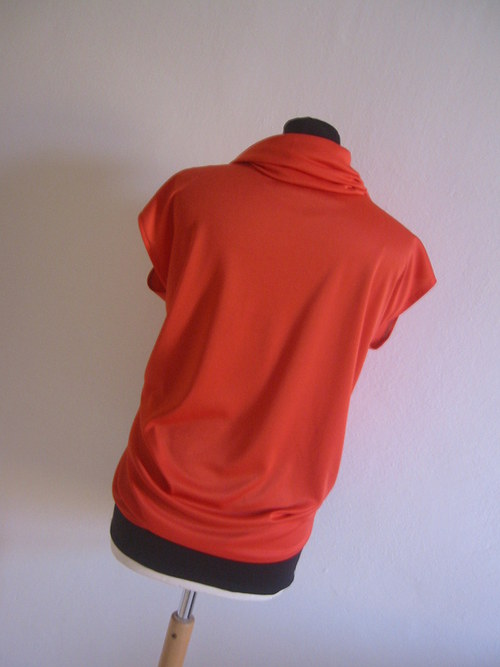 Top "Veeelkaaa voda" (B) — foto 3