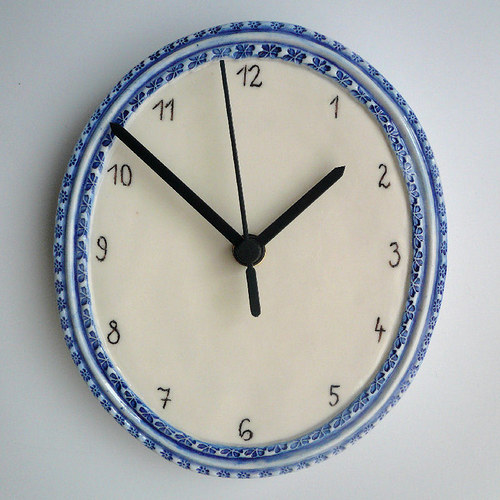 Porcelánové hodiny — foto 3