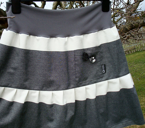 Gray skirt with cream — foto 3