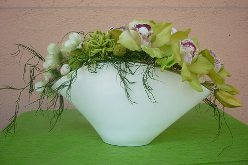 Orchidej v bílé váze — foto 4
