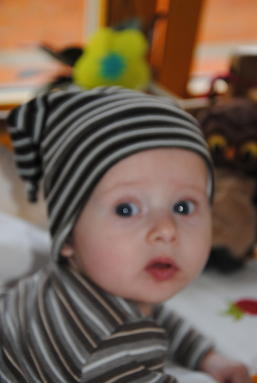 Dětská čepice- khaki 3-6 M — foto 3