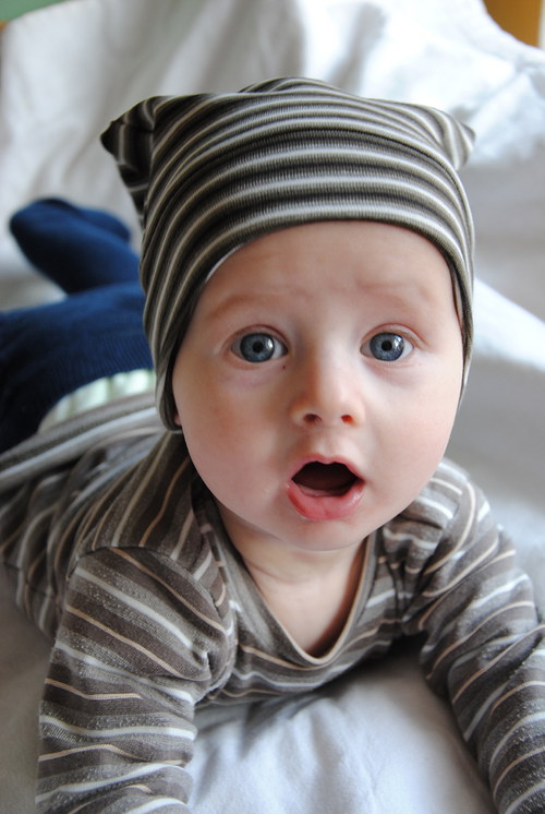 Dětská čepice- khaki 3-6 M — foto 5