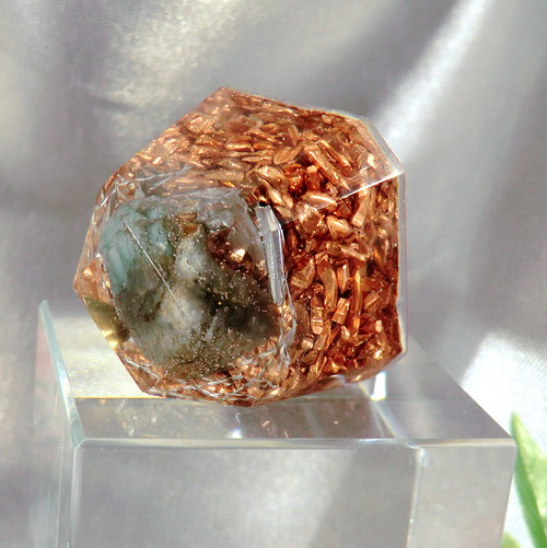 Orgonit (18)* Diamant malý se Smaragdem — foto 5
