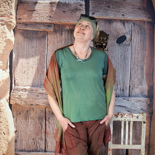 Triko přetočený výstřih - vel.XL — foto 2
