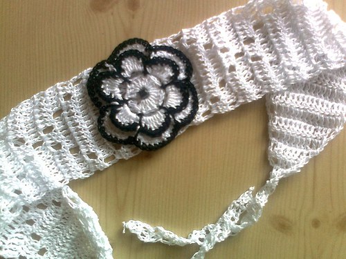 Háčkovaná zavazovací čelenka — foto 2