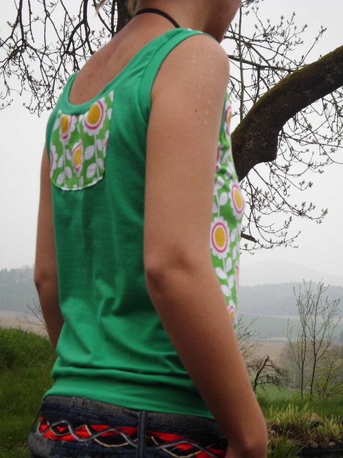 Tílko — foto 2