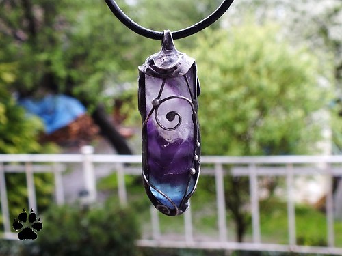 DUHOVÝ AMULET - oboustranný šperk — foto 2