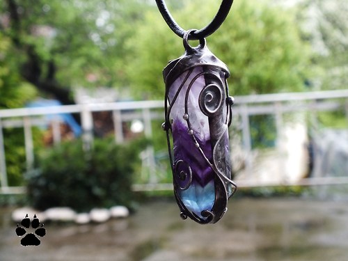 DUHOVÝ AMULET - oboustranný šperk — foto 4