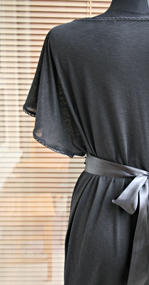 Letní šaty ,,Black lady,, — foto 4