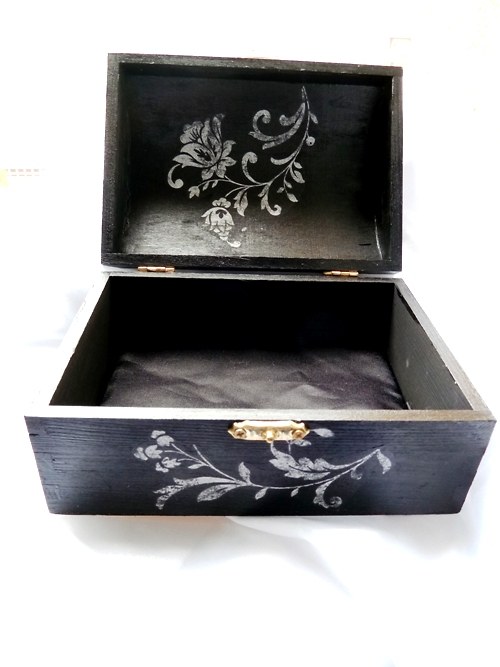 Black Jewelry Box — foto 3