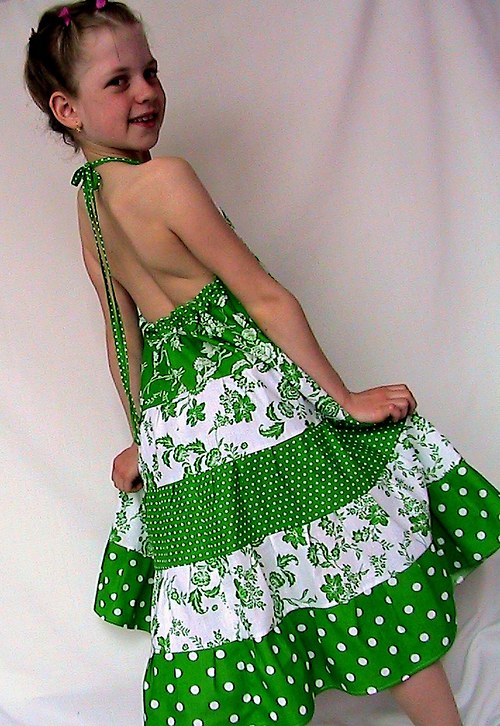 ŠATY - LESNÍ VÍLA — foto 4