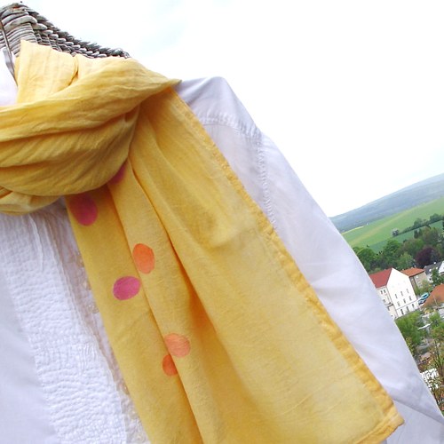 Kolekce PINTLICH- šála vanilková — foto 2