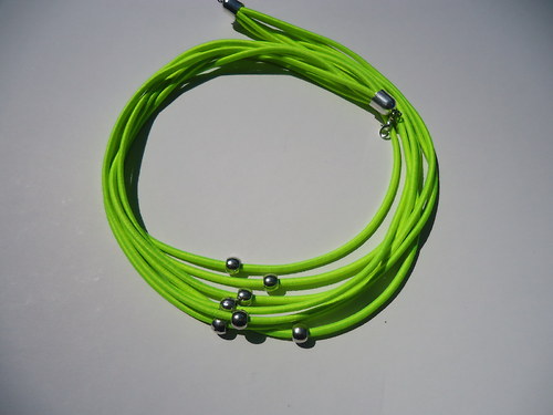 Pruženkový náhrdelník " Neon Yellow " — foto 3