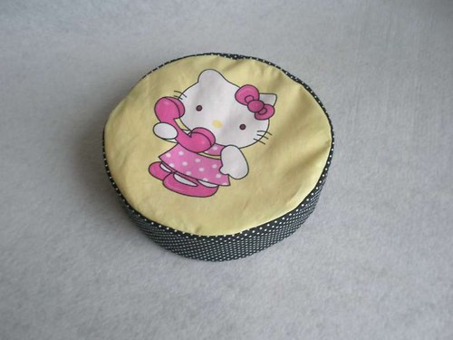 Obal na knihu - Hello Kitty s přívěskem — foto 5