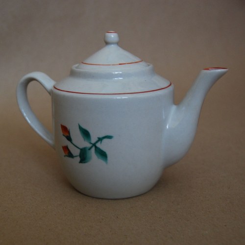 Porcelánová konvička — foto 2